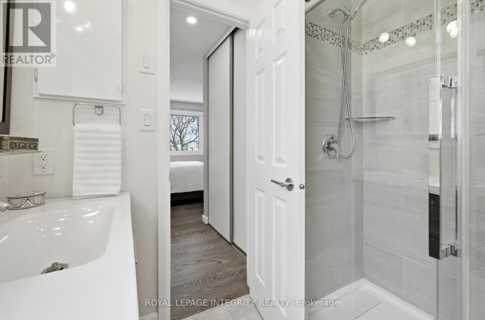 1456 Michaelsem Street, Ottawa, Ontario  K1C 7C3 - Photo 26 - X12805022