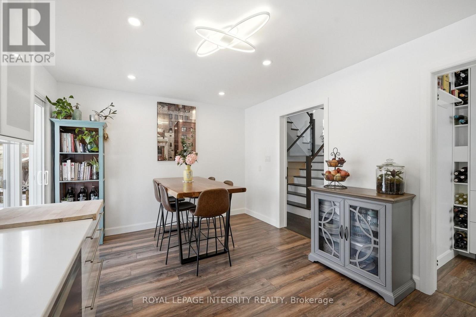 1456 Michaelsem Street, Ottawa, Ontario  K1C 7C3 - Photo 9 - X12805022