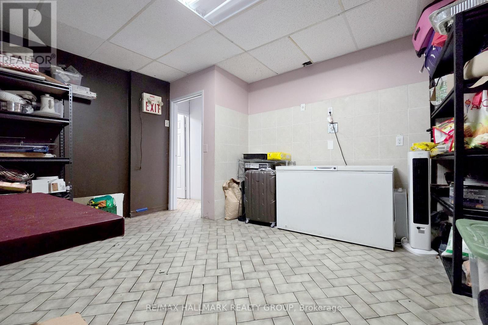 101-103 - 2019 Bank Street, Ottawa, Ontario K1V 0N1 - Photo 16 - X12805074