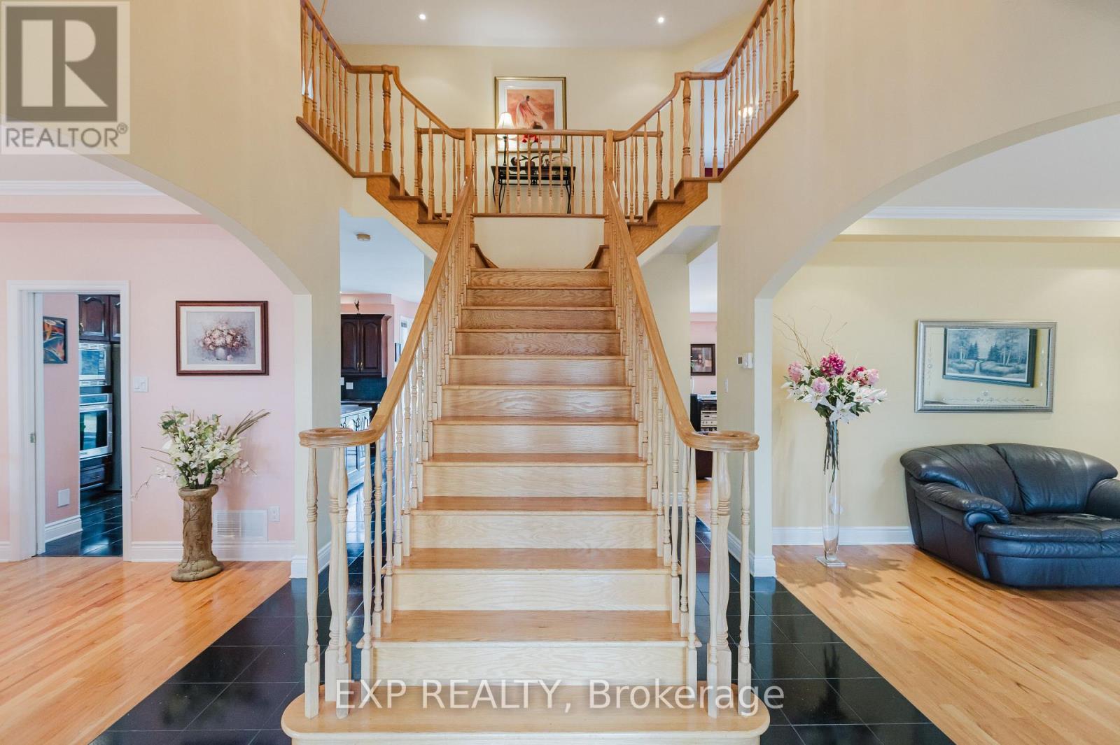 5472 Wicklow Drive, Ottawa, Ontario  K4M 1C4 - Photo 2 - X12805078