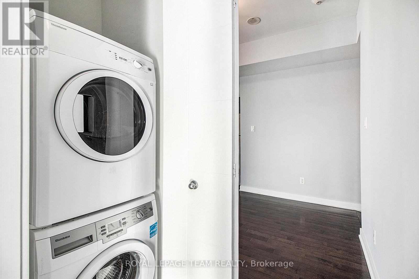 1009 - 179 Metcalfe Street, Ottawa, Ontario  K2P 1P7 - Photo 12 - X12805100