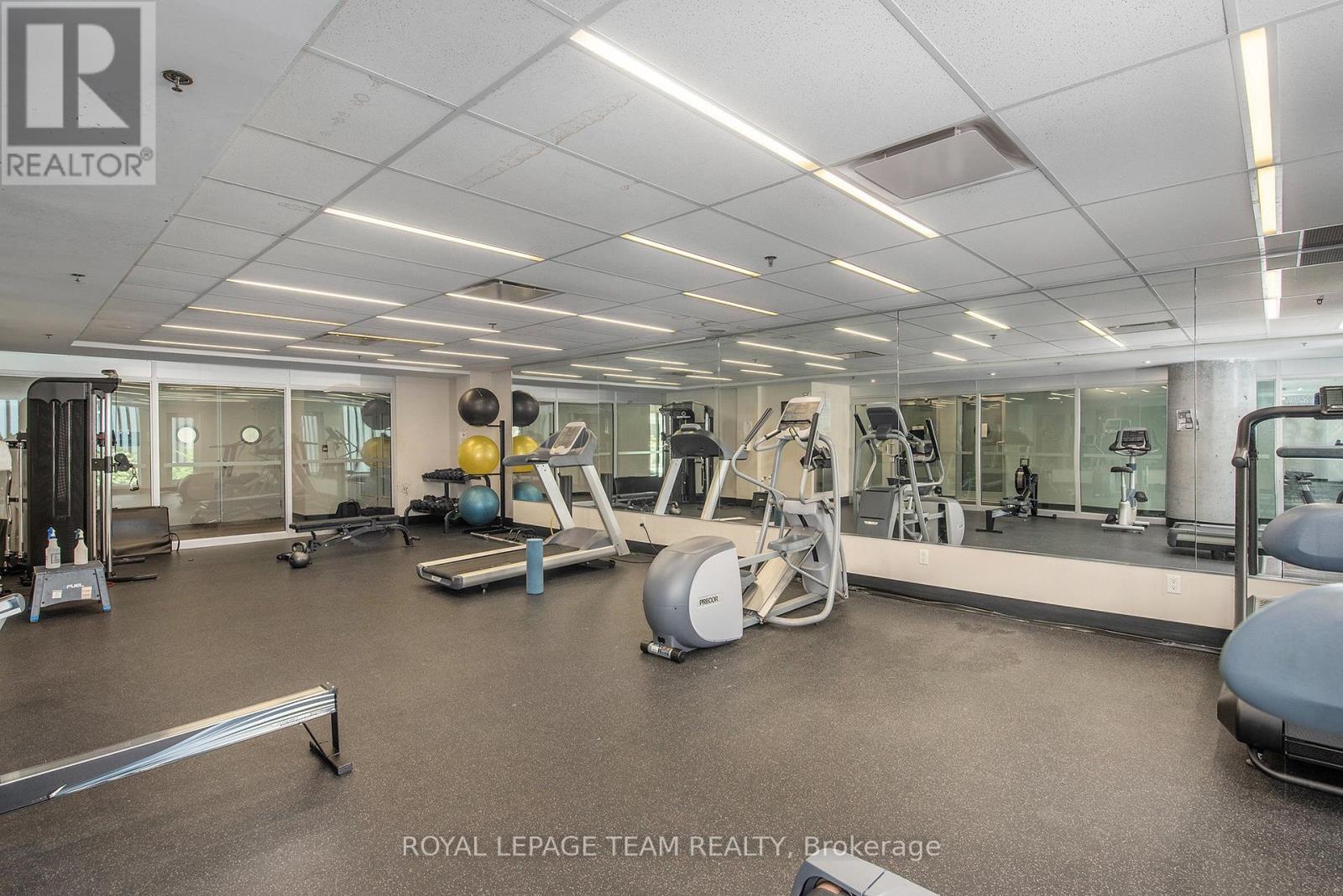 1009 - 179 Metcalfe Street, Ottawa, Ontario  K2P 1P7 - Photo 18 - X12805100