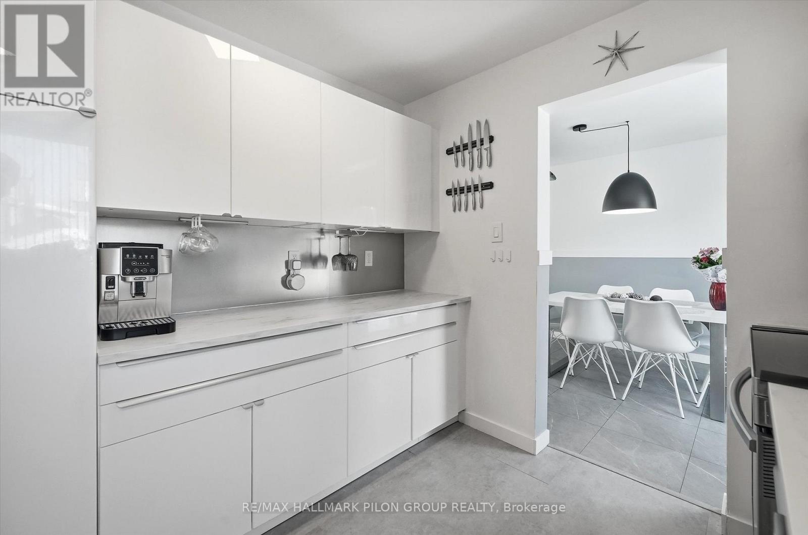 1456 Prestone Drive, Ottawa, Ontario  K1E 1M4 - Photo 9 - X12805142