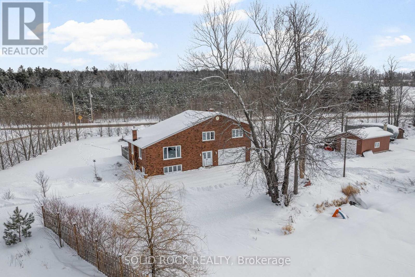 86 Township Park Road, North Algona Wilberforce, Ontario  K0J 1T0 - Photo 2 - X12805214