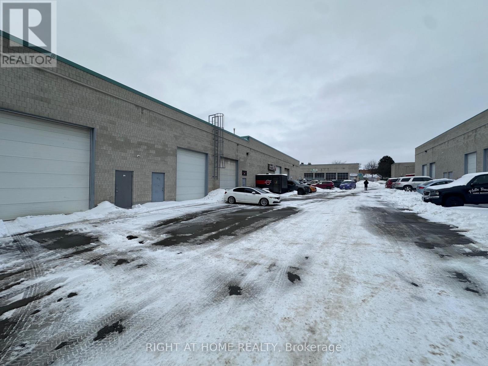 27 - 17075 Leslie Street, Newmarket, Ontario  L3Y 8E1 - Photo 14 - N12798662