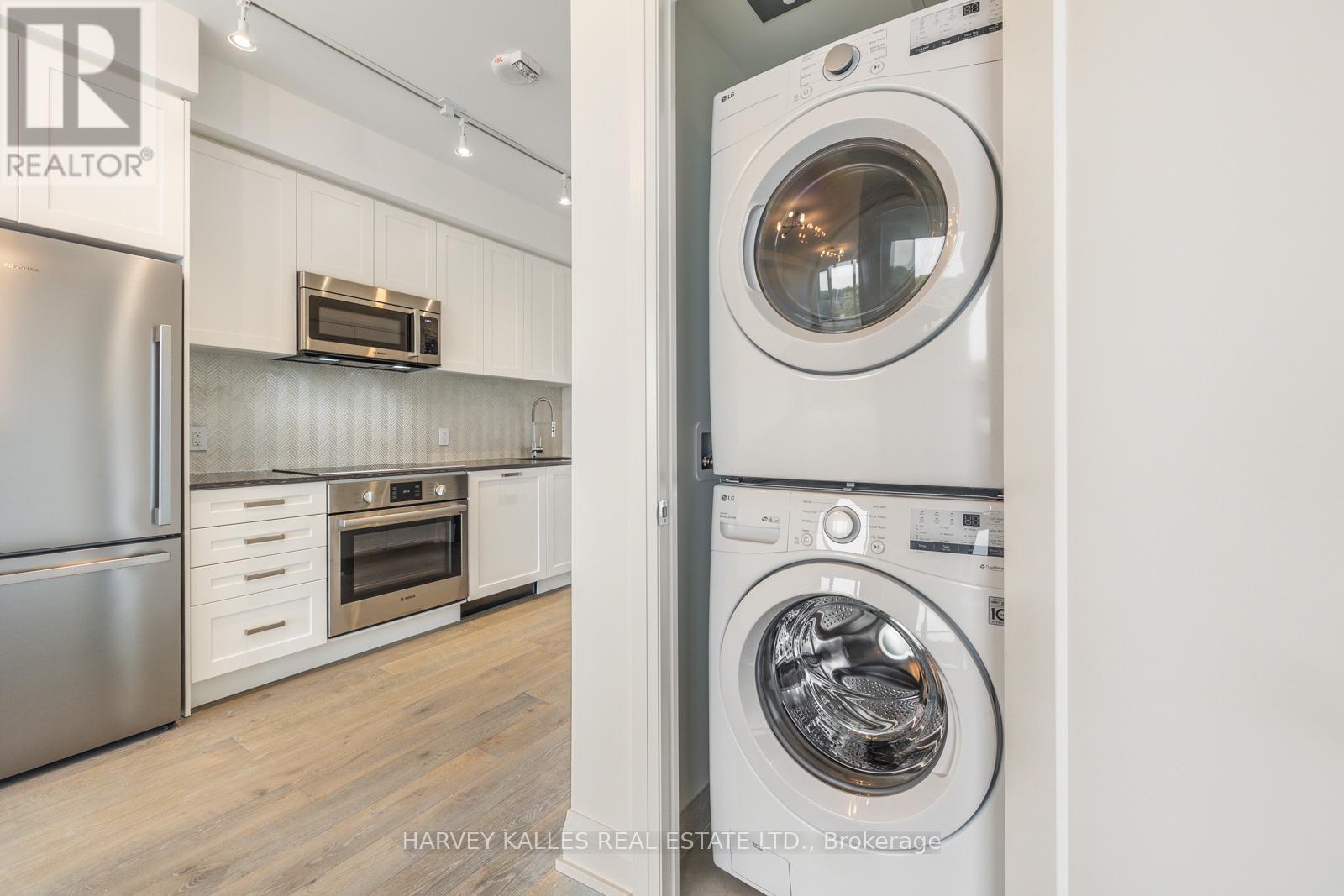 609 - 293 The Kingsway, Toronto, Ontario  M9A 0E8 - Photo 12 - W12803476