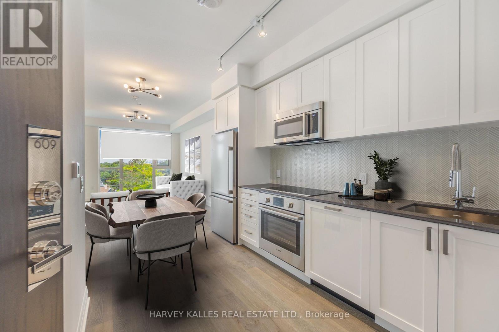 609 - 293 The Kingsway, Toronto, Ontario  M9A 0E8 - Photo 16 - W12803476