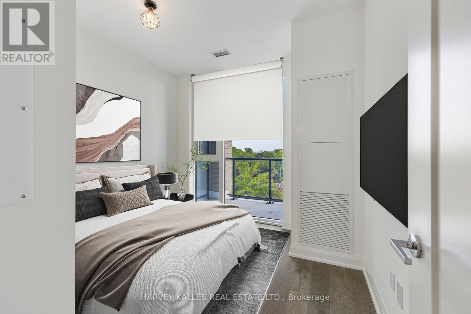 609 - 293 The Kingsway, Toronto, Ontario  M9A 0E8 - Photo 5 - W12803476