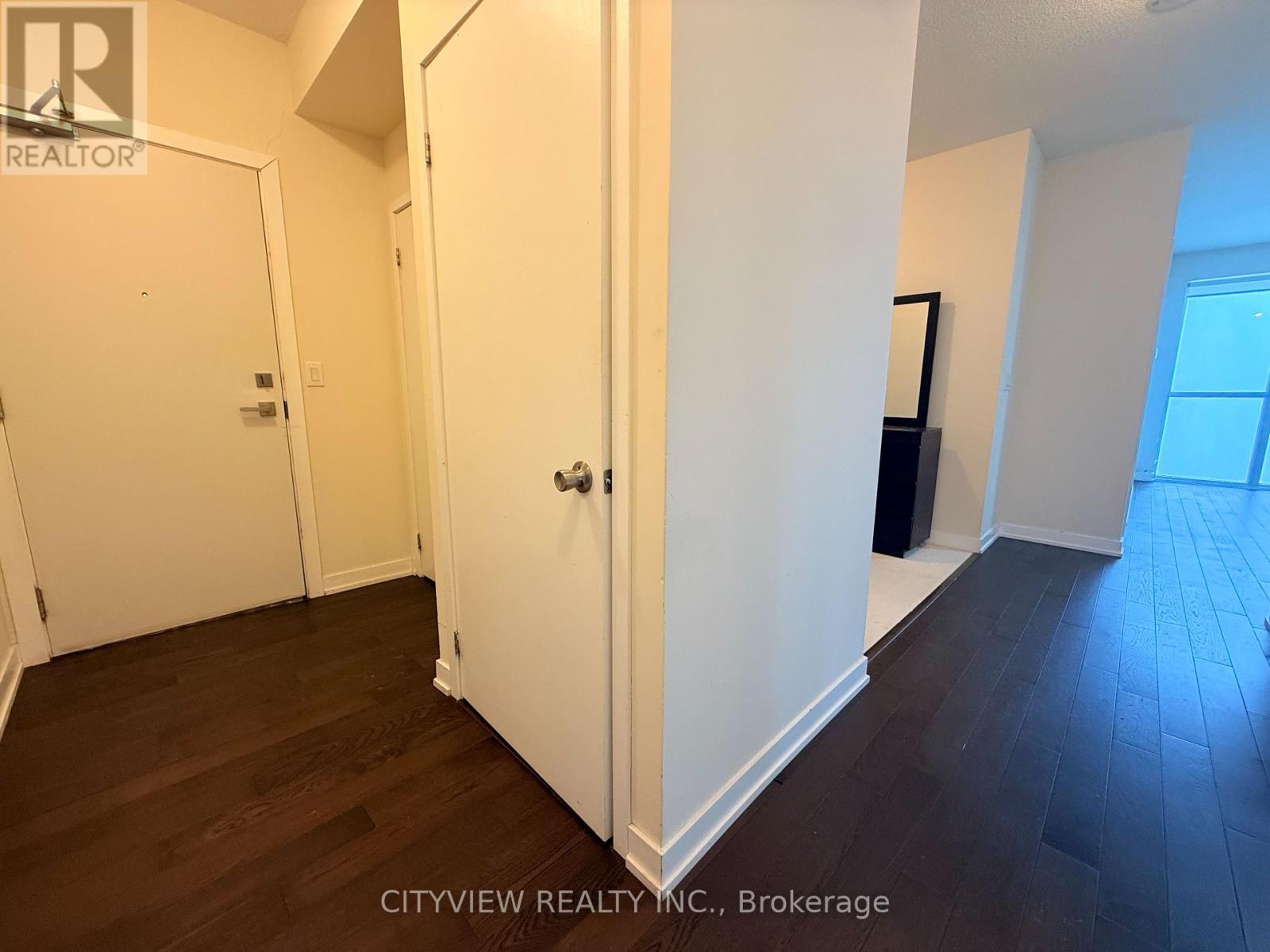 3206 - 4011 Brickstone Mews, Mississauga, Ontario  L5B 0J7 - Photo 2 - W12804858