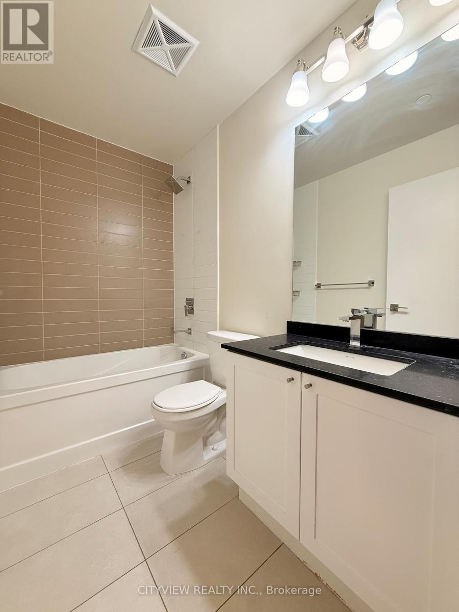 3206 - 4011 Brickstone Mews, Mississauga, Ontario  L5B 0J7 - Photo 3 - W12804858