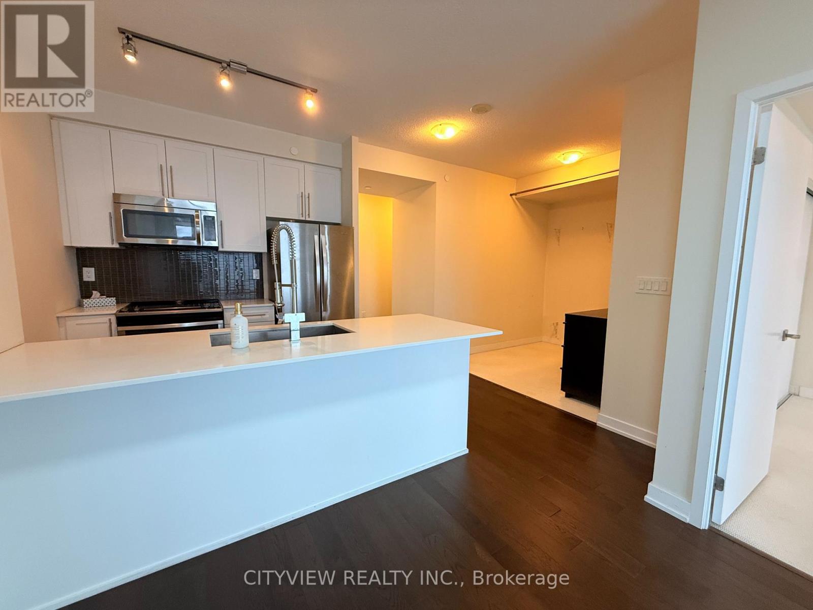 3206 - 4011 Brickstone Mews, Mississauga, Ontario  L5B 0J7 - Photo 8 - W12804858