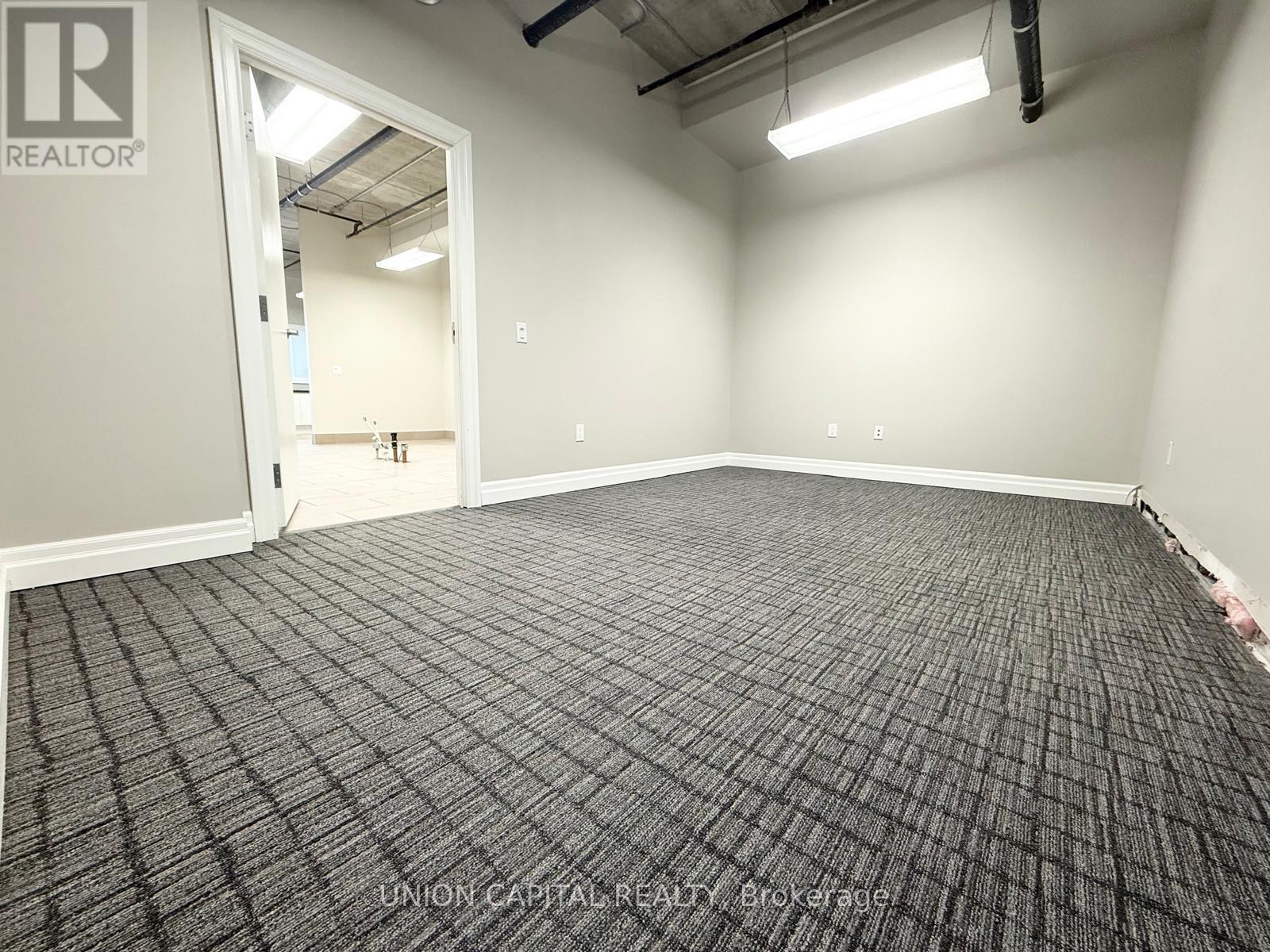 1 - 160 Macdonell Street, Guelph, Ontario  N1H 0A9 - Photo 17 - X12764188