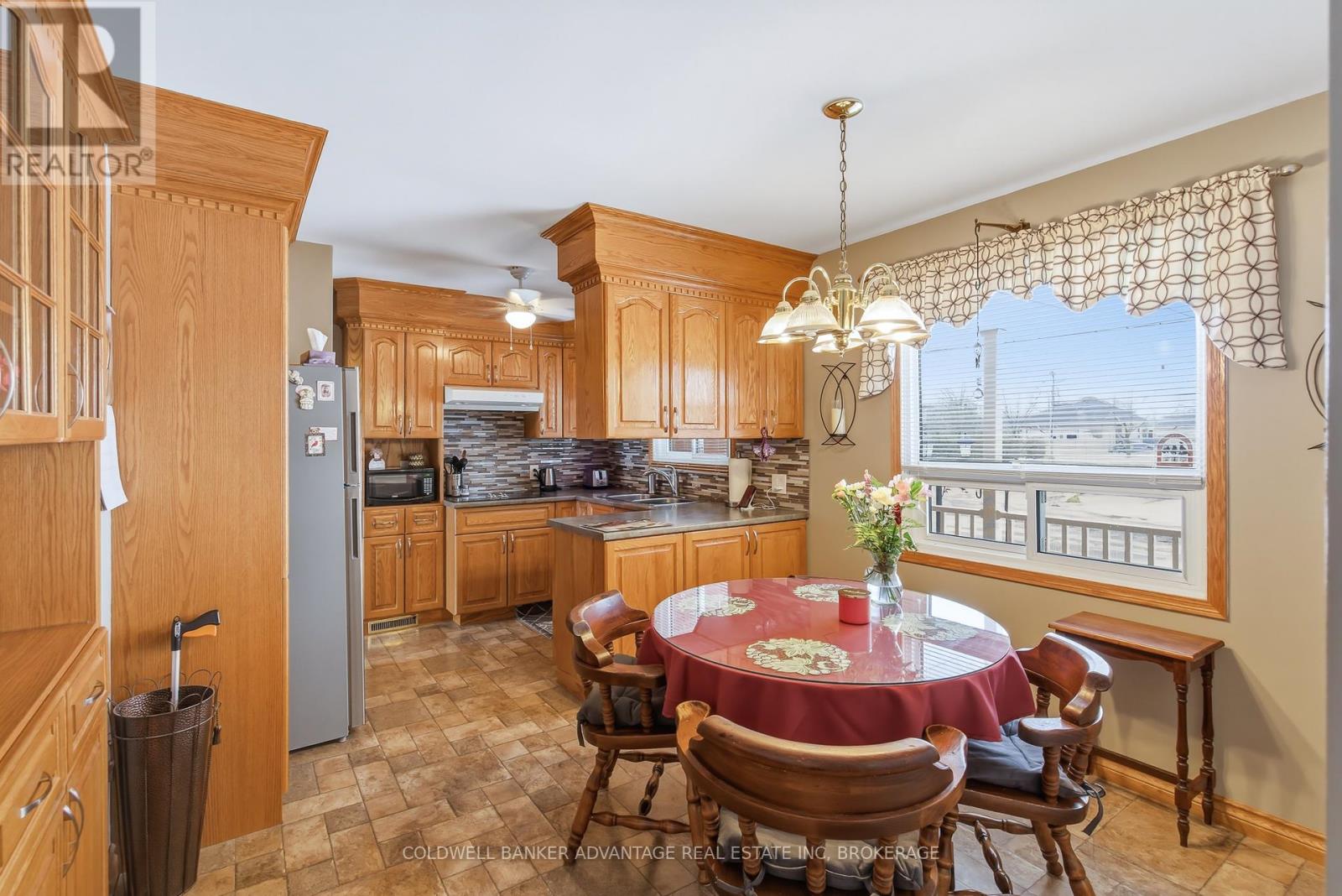 56 Eastdale Crescent, Welland, Ontario  L3B 1E8 - Photo 14 - X12805056