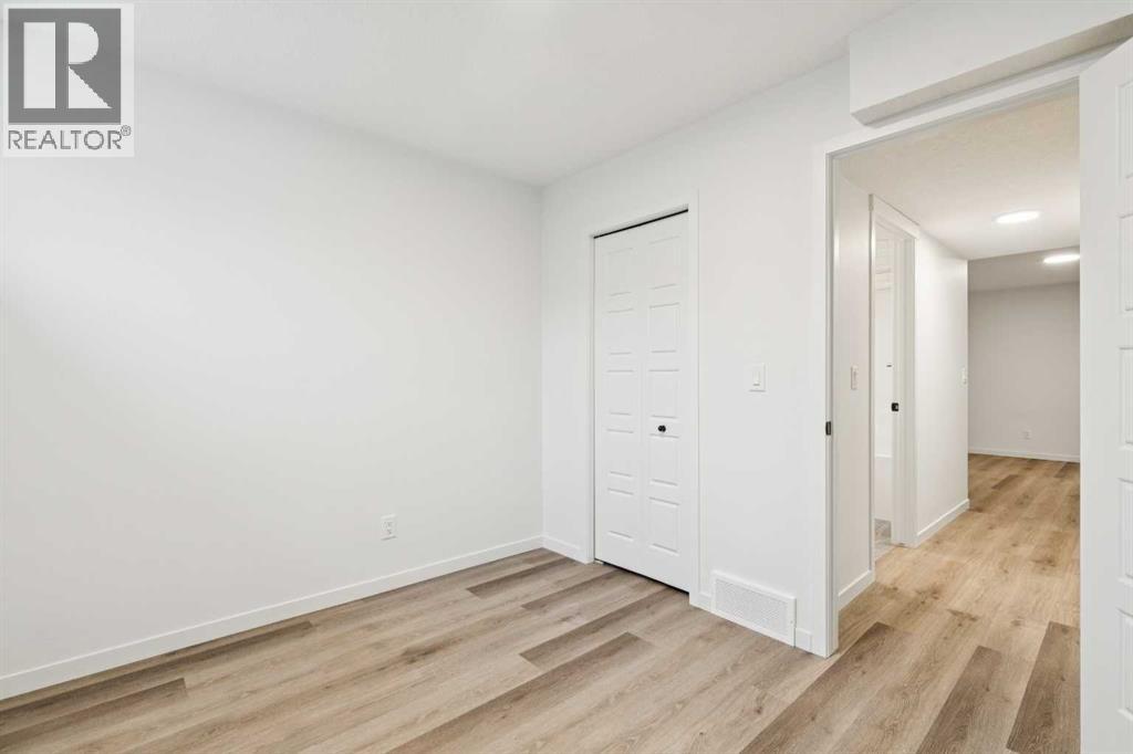 168 Belmont Villas Sw, Calgary, Alberta  T2W 4W7 - Photo 45 - A2280594