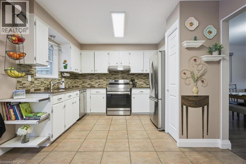 2387 Rushbury Court, Burlington, Ontario  L7P 3V8 - Photo 14 - 40806342