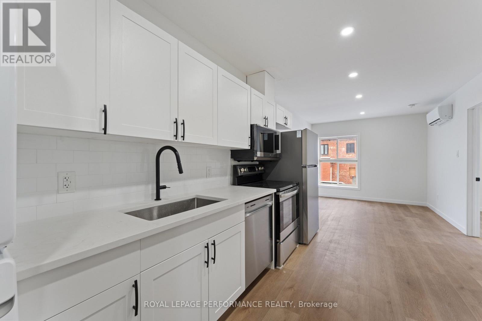 5 - 102 Sydney Street, Cornwall, Ontario  K6H 3H2 - Photo 3 - X12805190