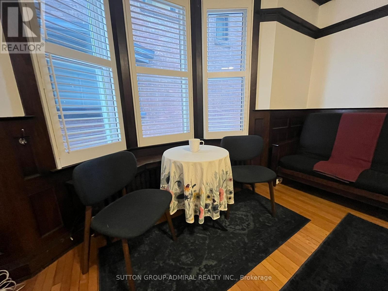 Back Studio Apartment - 335 Palmerston Boulevard, Toronto, Ontario  M6G 2N5 - Photo 17 - C12805064