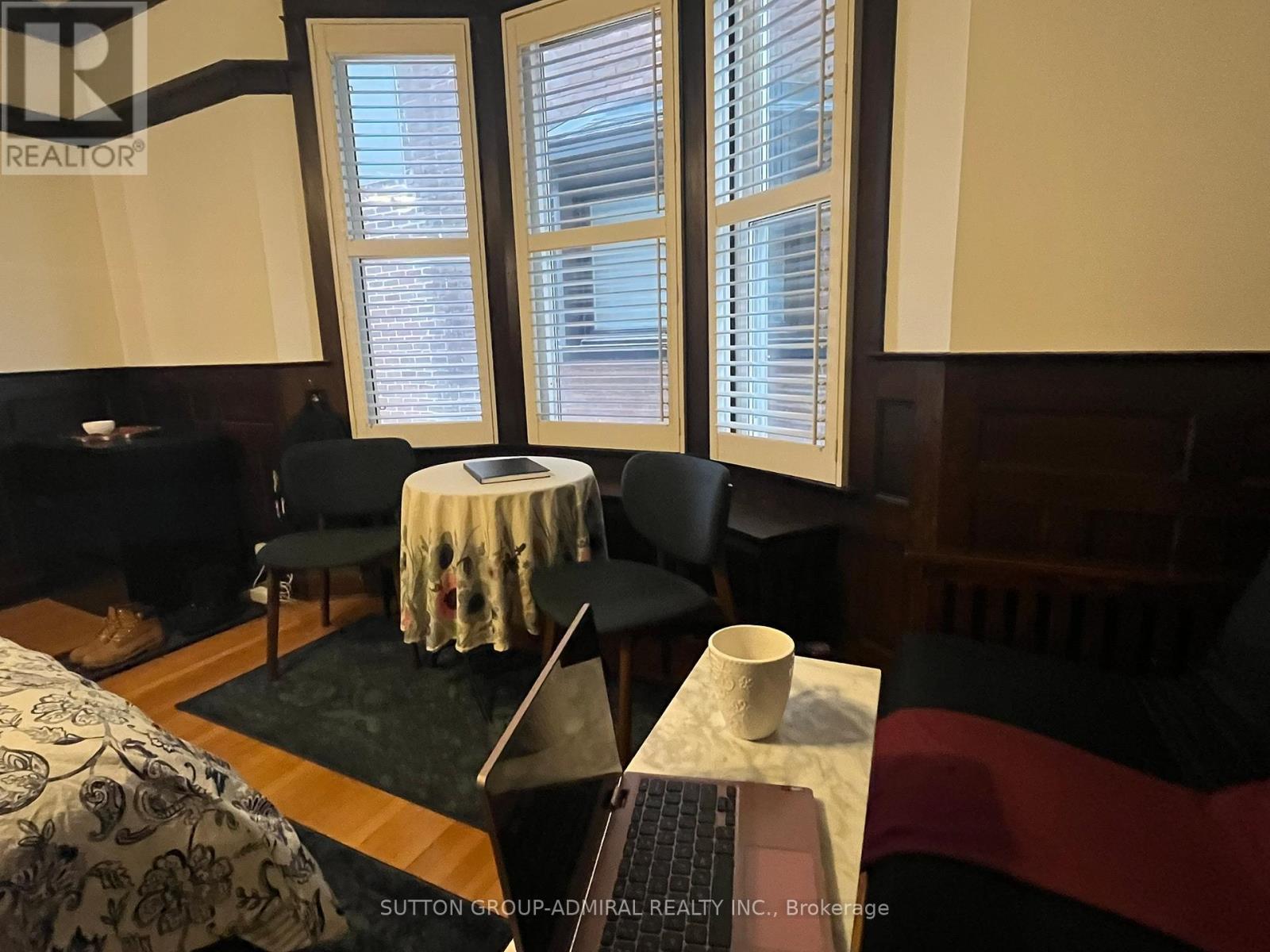 Back Studio Apartment - 335 Palmerston Boulevard, Toronto, Ontario  M6G 2N5 - Photo 21 - C12805064