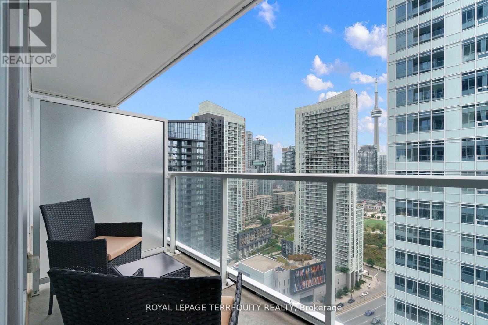 3010 - 19 Bathurst Street, Toronto, Ontario  M5V 0N2 - Photo 8 - C12805146