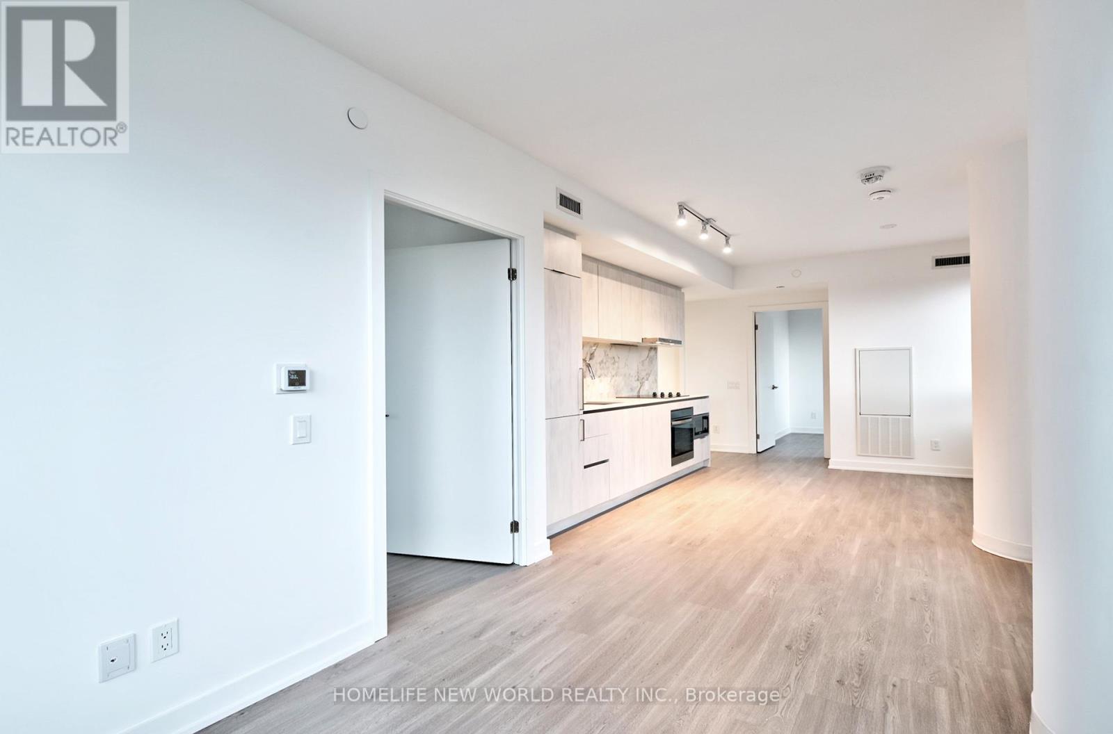 1512 - 8 Wellesley Street W, Toronto, Ontario  M4Y 0J5 - Photo 13 - C12805188