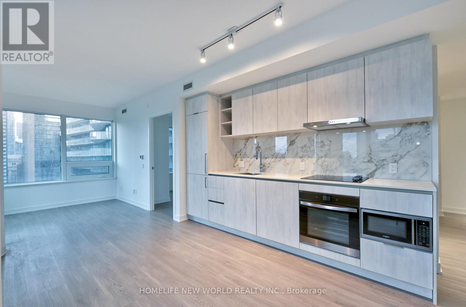 1512 - 8 Wellesley Street W, Toronto, Ontario  M4Y 0J5 - Photo 4 - C12805188