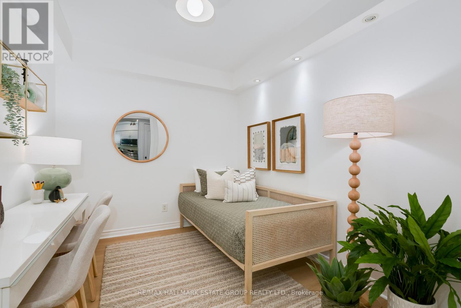 723 - 28 William Carson Crescent, Toronto, Ontario  M2P 2H1 - Photo 30 - C12805210