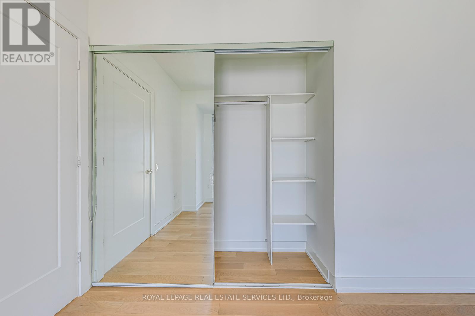 1604 - 30 Inn On The Park Drive, Toronto, Ontario  M3C 0P7 - Photo 33 - C12805224