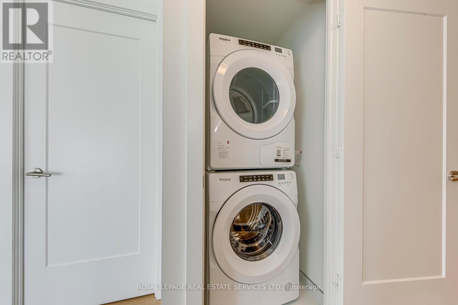 1604 - 30 Inn On The Park Drive, Toronto, Ontario  M3C 0P7 - Photo 36 - C12805224