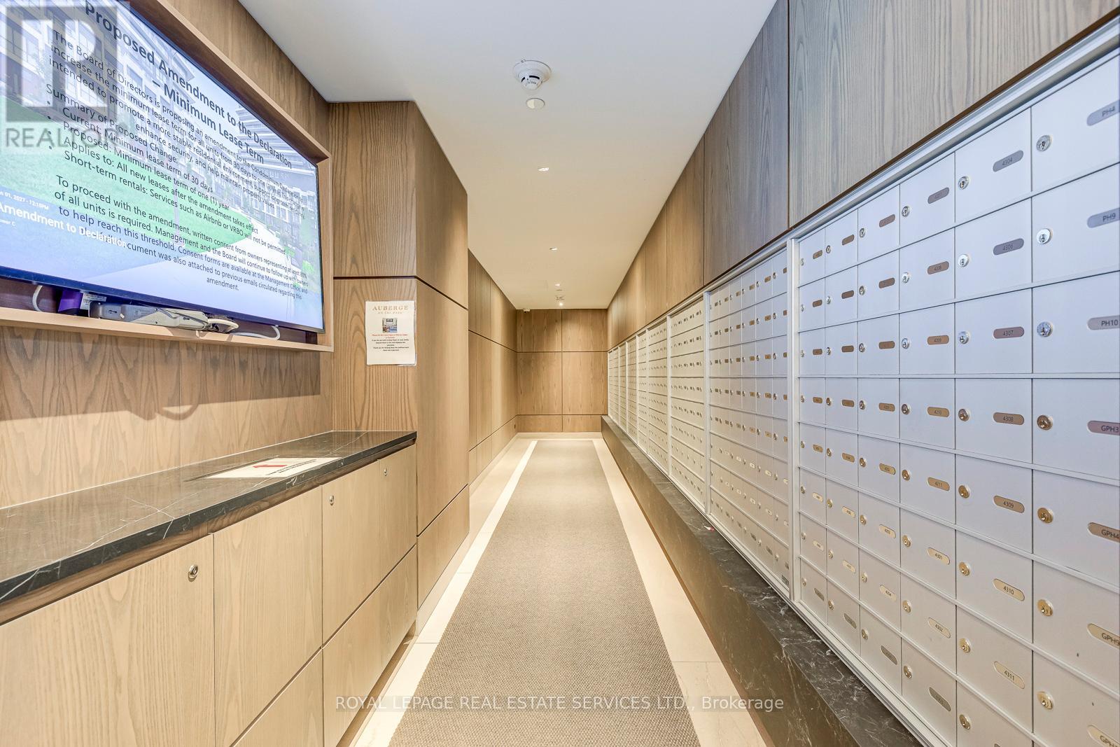 1604 - 30 Inn On The Park Drive, Toronto, Ontario  M3C 0P7 - Photo 49 - C12805224