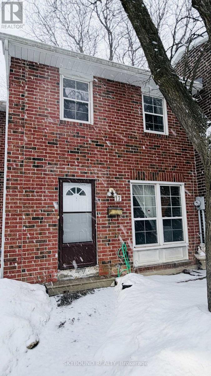17 - 2550 BIRCHMOUNT ROAD W, Toronto, Ontario