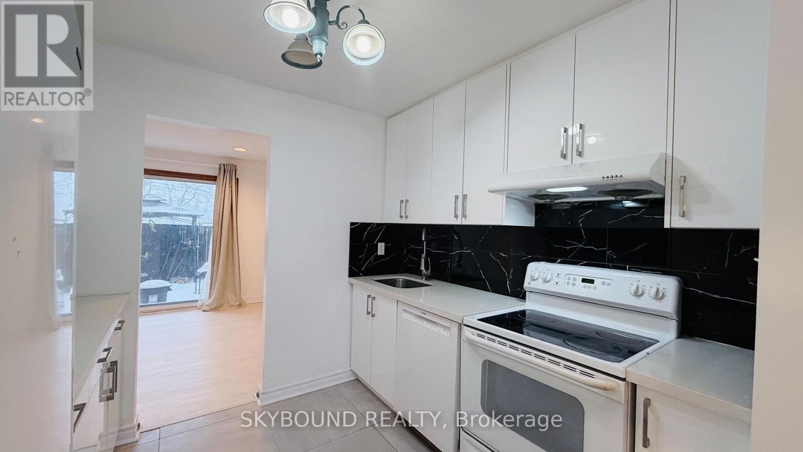 17 - 2550 Birchmount Road W, Toronto, Ontario  M1T 2M5 - Photo 5 - E12804996