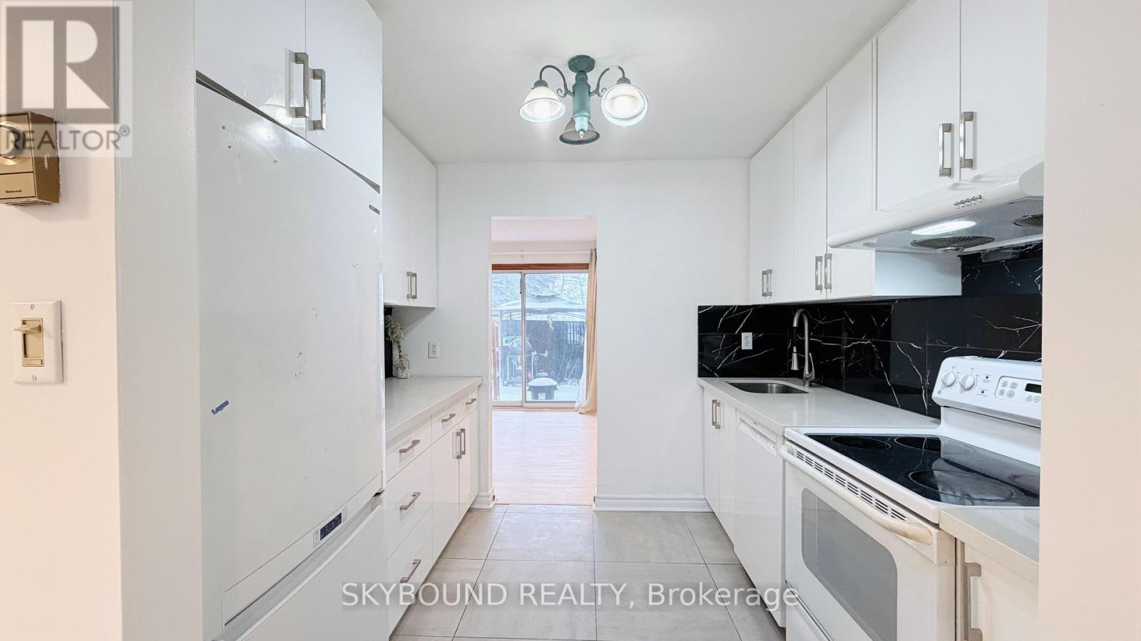 17 - 2550 Birchmount Road W, Toronto, Ontario  M1T 2M5 - Photo 6 - E12804996