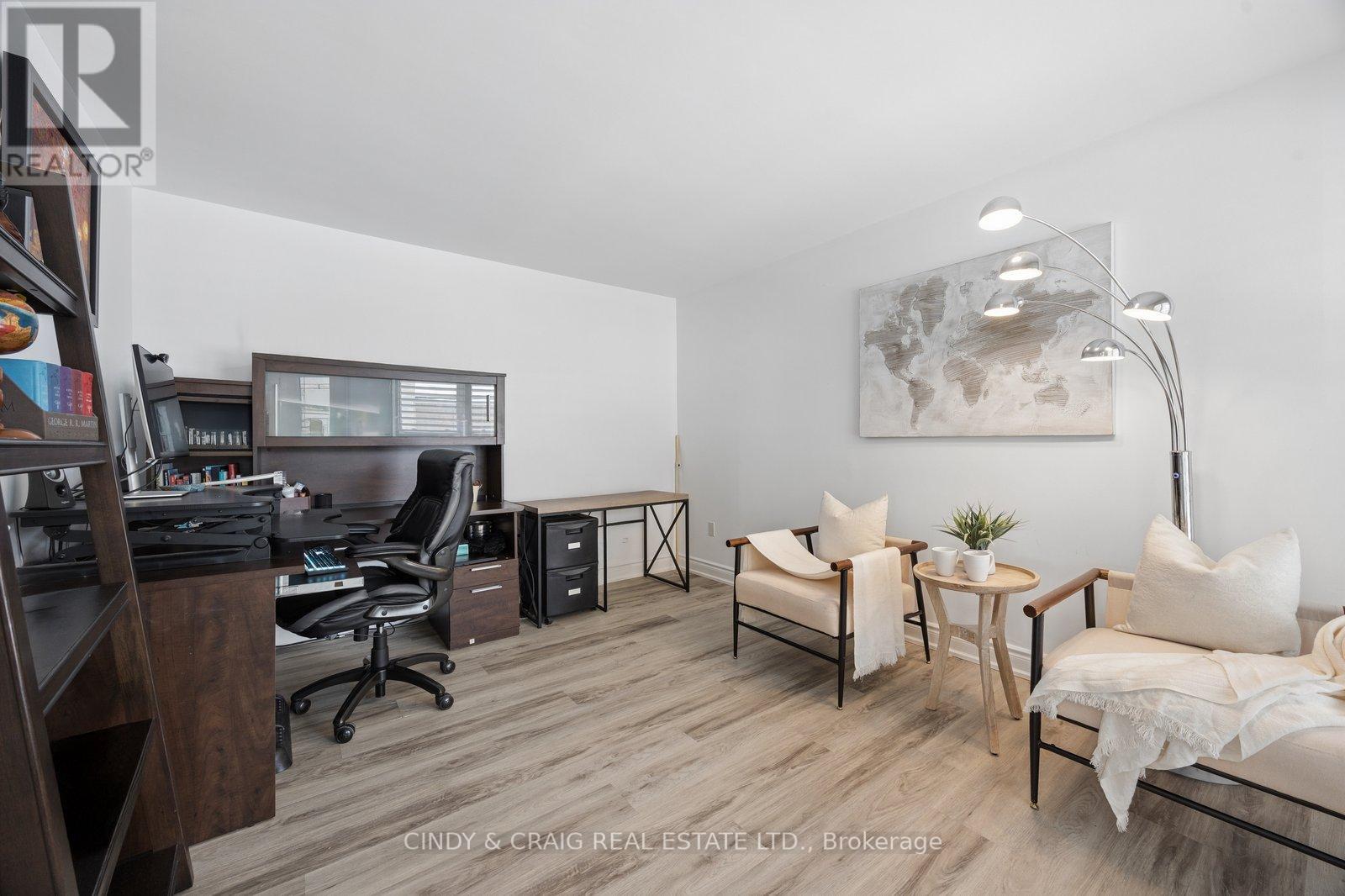 107 Hemingford Place, Whitby, Ontario  L1R 1G2 - Photo 10 - E12805070