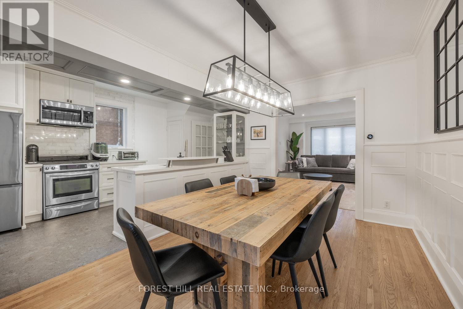 336 Arlington Avenue, Toronto, Ontario  M6C 2Z9 - Photo 10 - C12728756