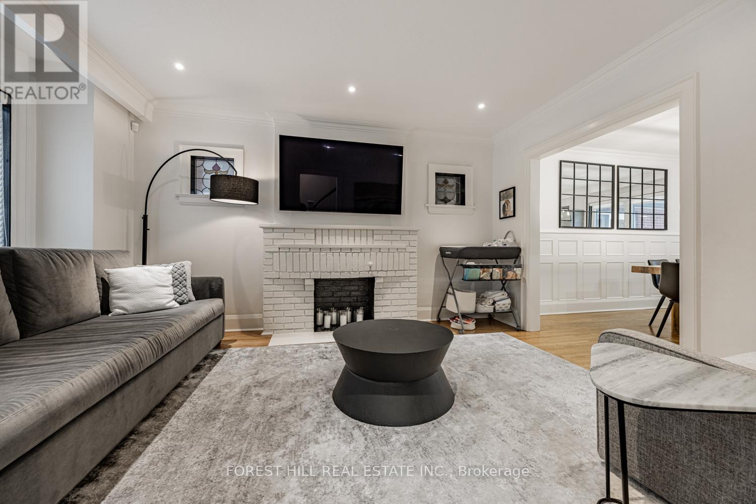 336 Arlington Avenue, Toronto, Ontario  M6C 2Z9 - Photo 14 - C12728756