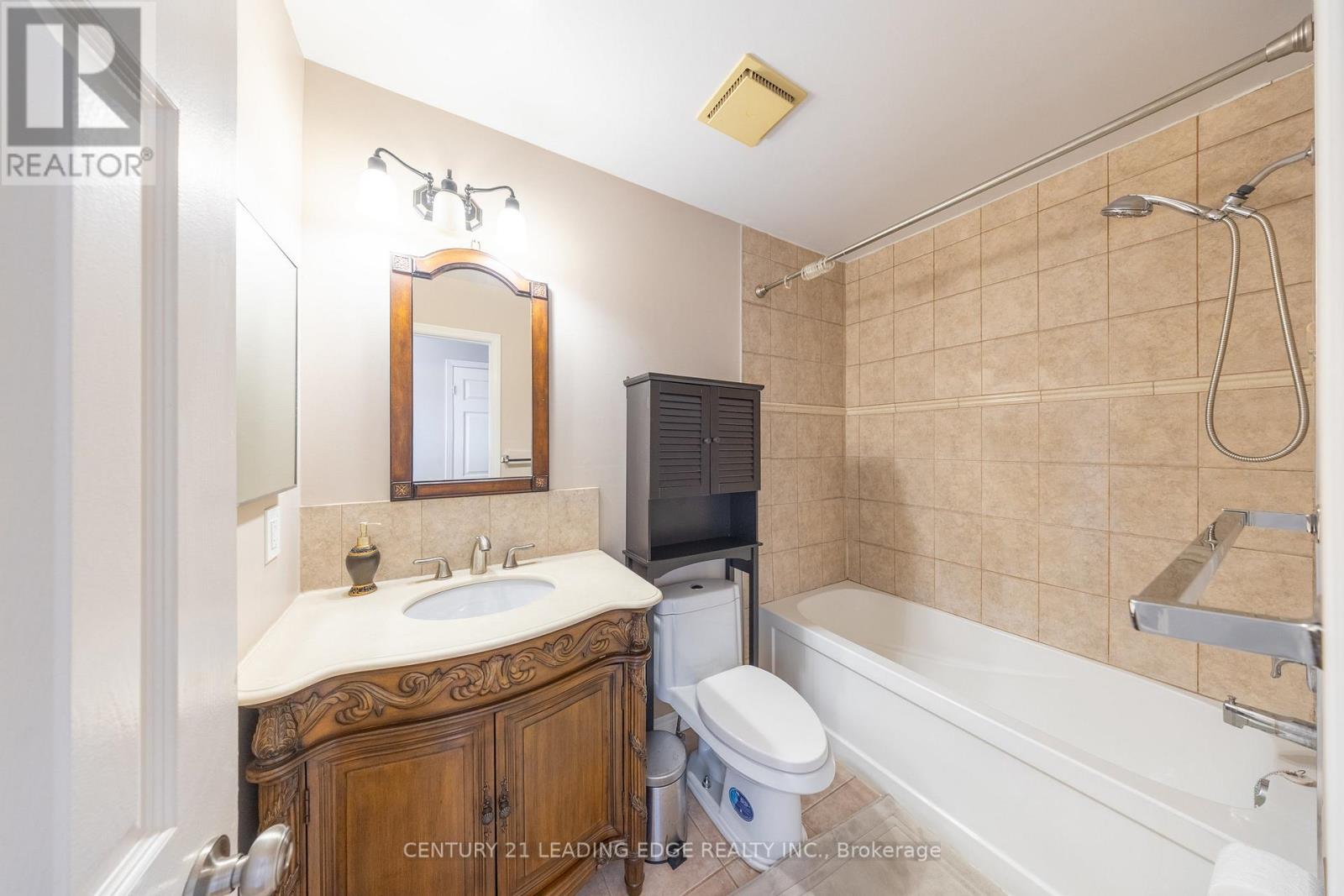 84 New Seabury Drive, Vaughan, Ontario  L4K 2B8 - Photo 22 - N12804980