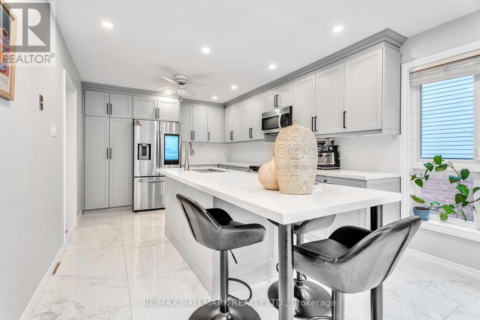 235 Kemano Road, Aurora, Ontario  L4G 5Z1 - Photo 14 - N12804990