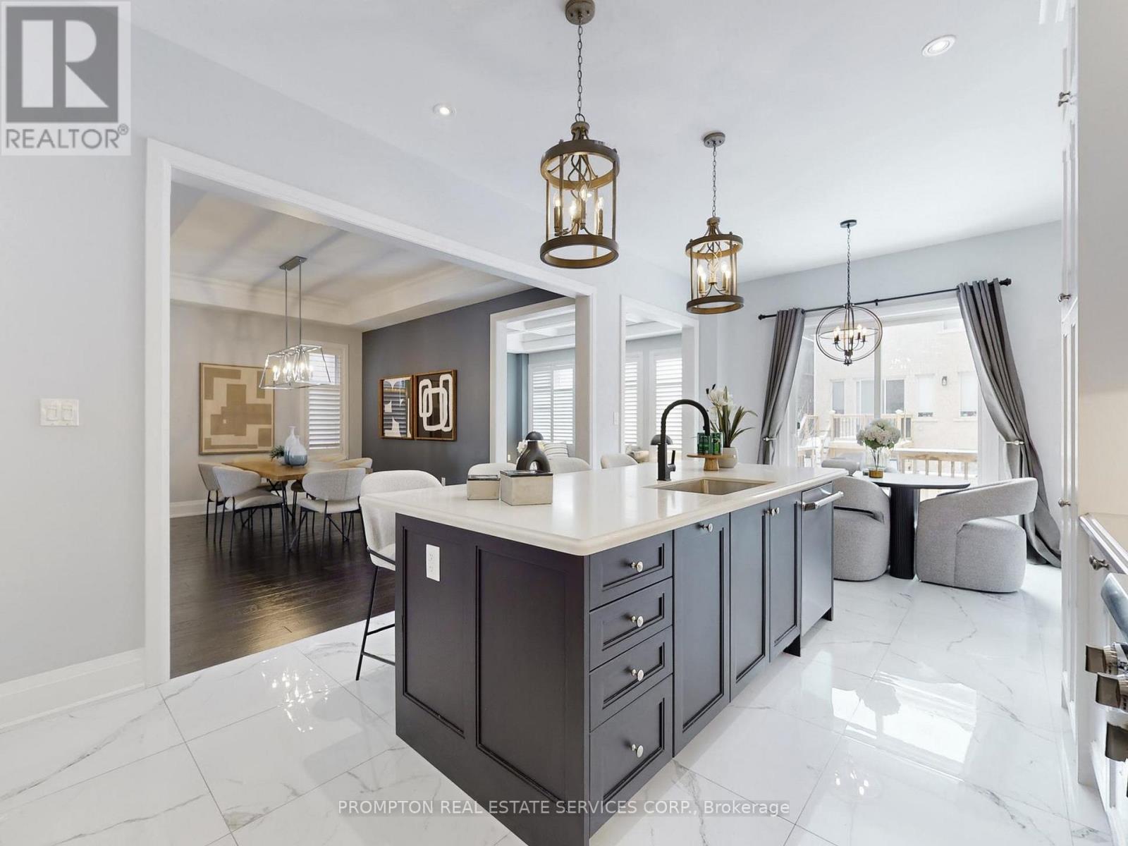 39 Giardina Crescent, Richmond Hill, Ontario  L4B 0G1 - Photo 10 - N12804994