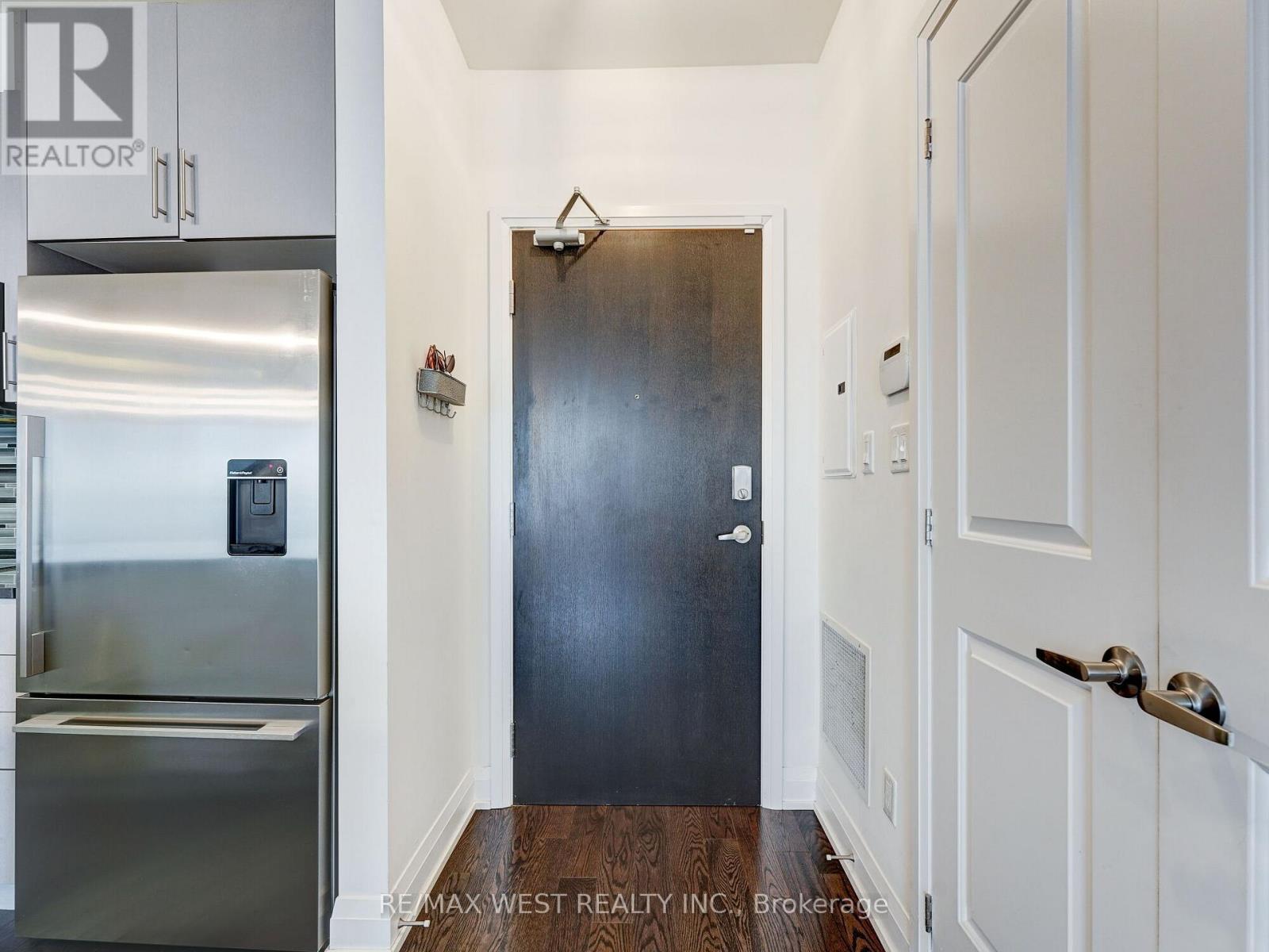 503 - 15277 Yonge Street, Aurora, Ontario  L4G 1Y3 - Photo 4 - N12805018