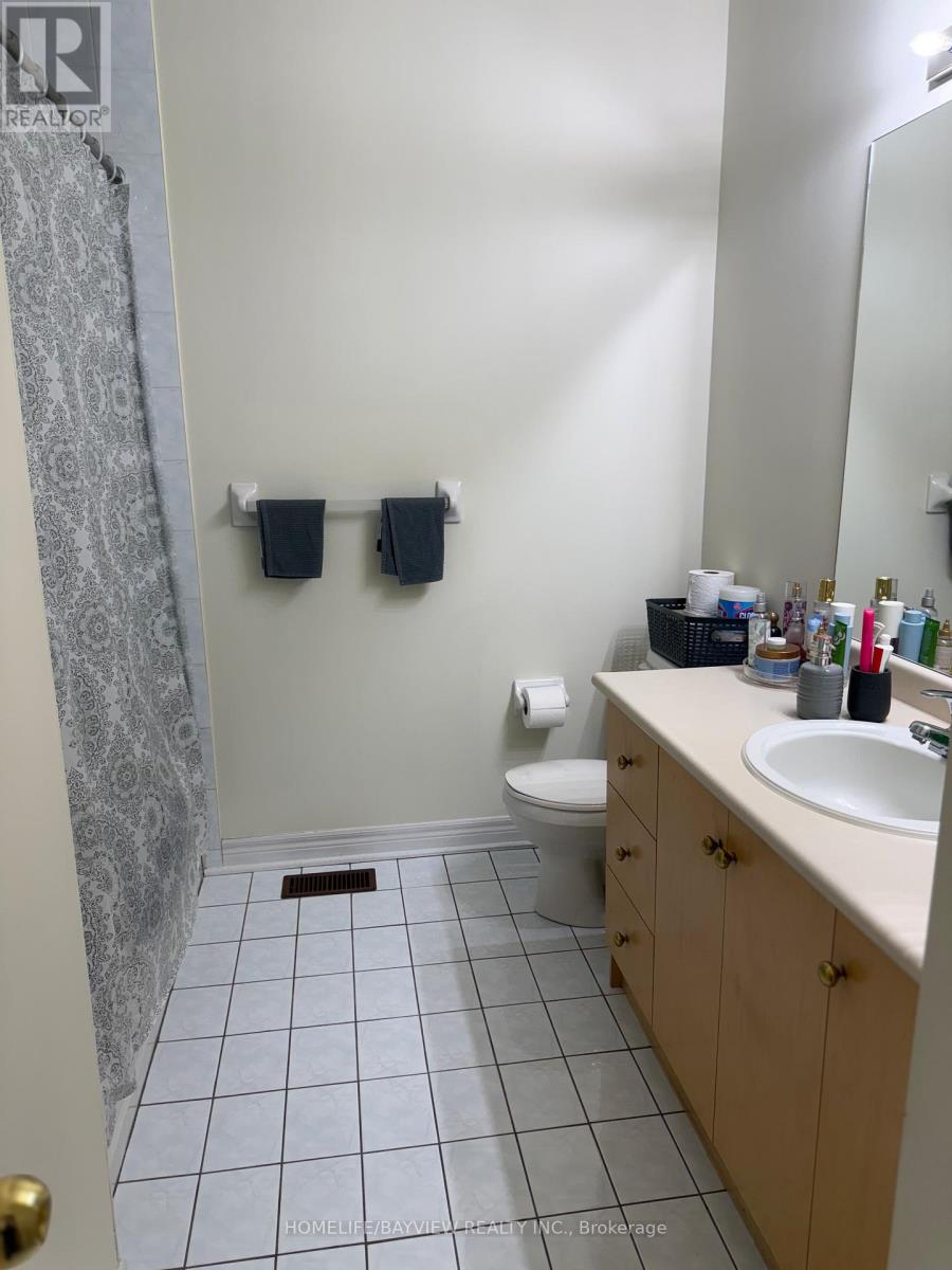 32 Villandry Crescent, Vaughan (Maple), Ontario  L6A 2R1 - Photo 11 - N12805080