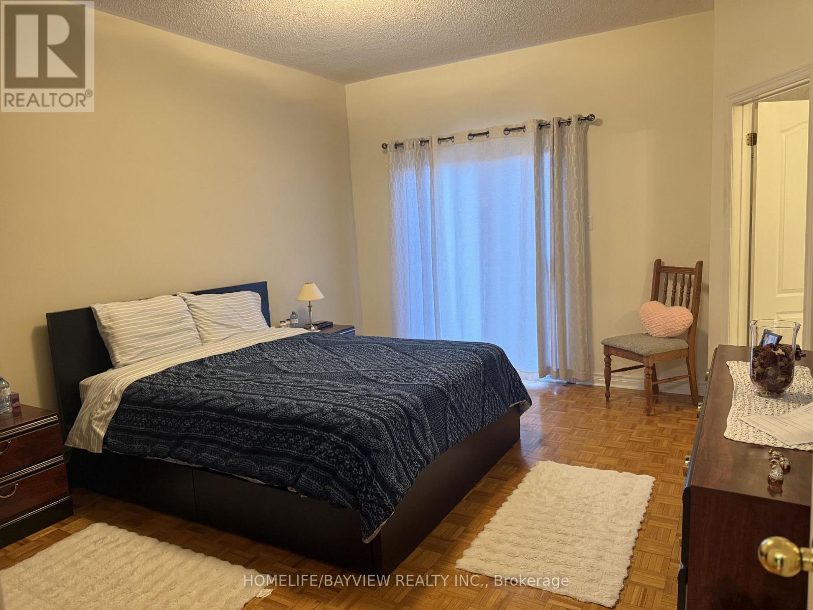 32 Villandry Crescent, Vaughan (Maple), Ontario  L6A 2R1 - Photo 15 - N12805080