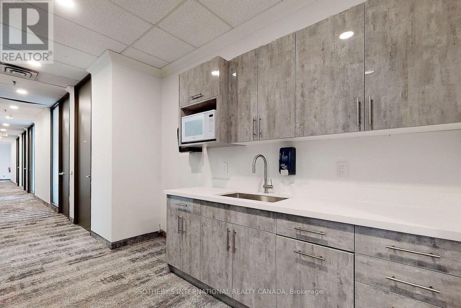 303 - 500 Highway 7 E, Richmond Hill, Ontario  L4B 1J1 - Photo 13 - N12805084