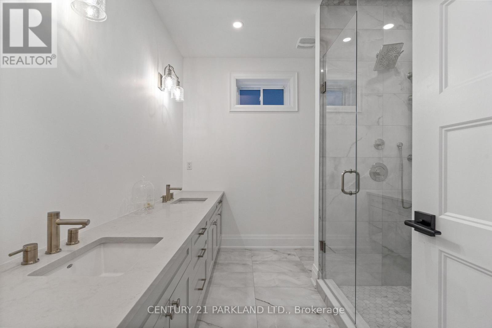 326 Tiny Beaches Road S, Tiny, Ontario  L0L 2J0 - Photo 12 - S12805036