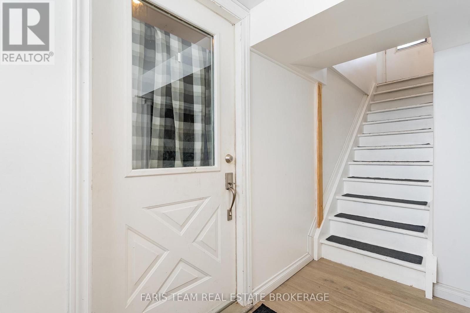 510 Mary Street, Tay, Ontario  L0K 1R0 - Photo 20 - S12805044