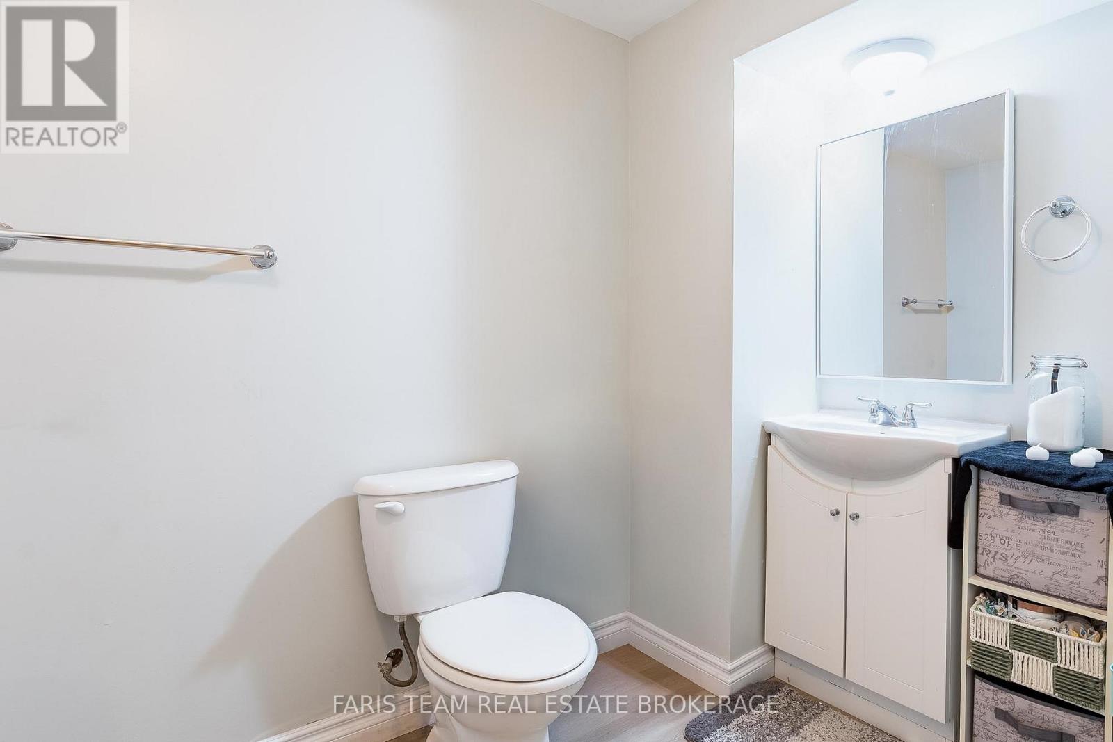 510 Mary Street, Tay, Ontario  L0K 1R0 - Photo 24 - S12805044