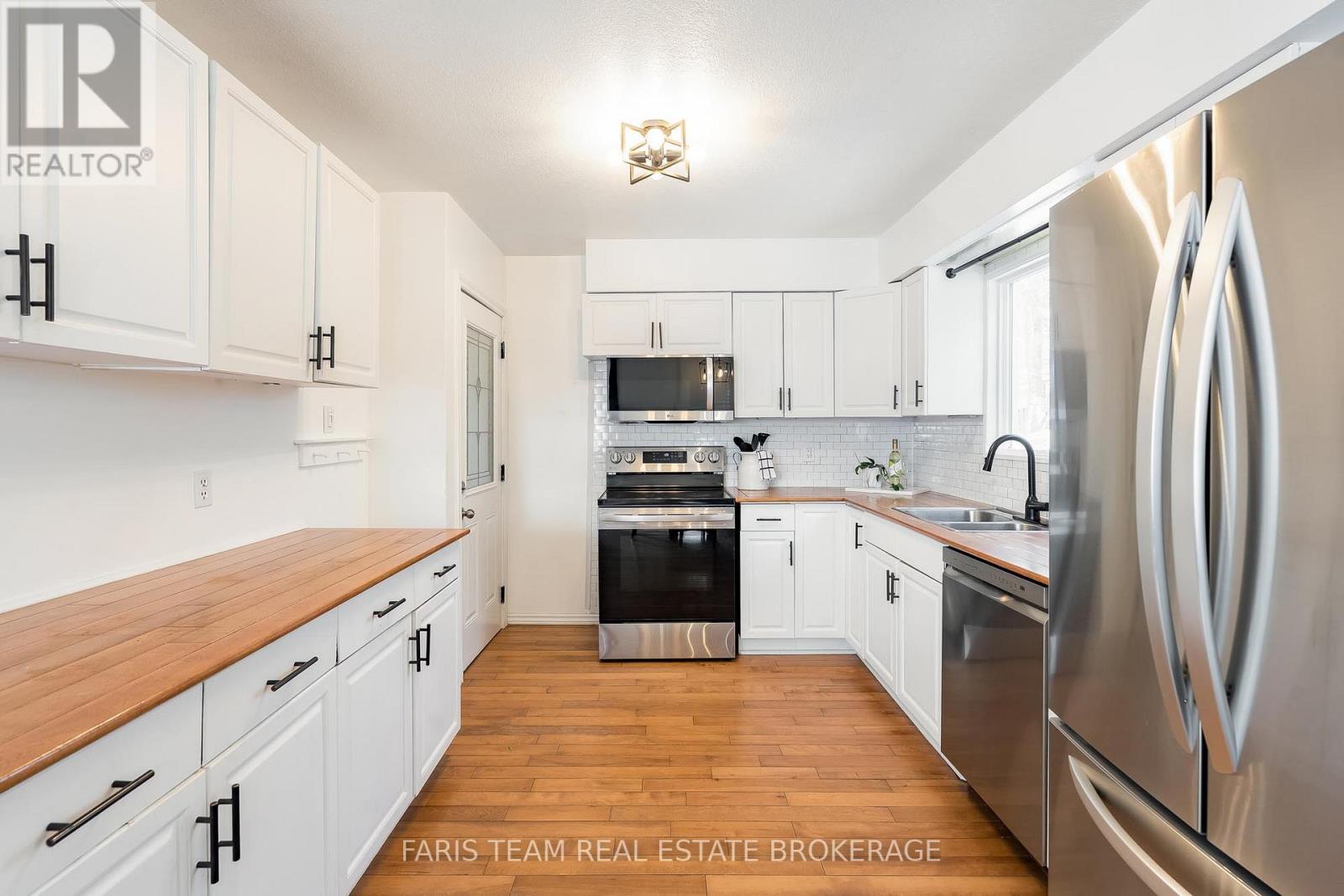 510 Mary Street, Tay, Ontario  L0K 1R0 - Photo 8 - S12805044