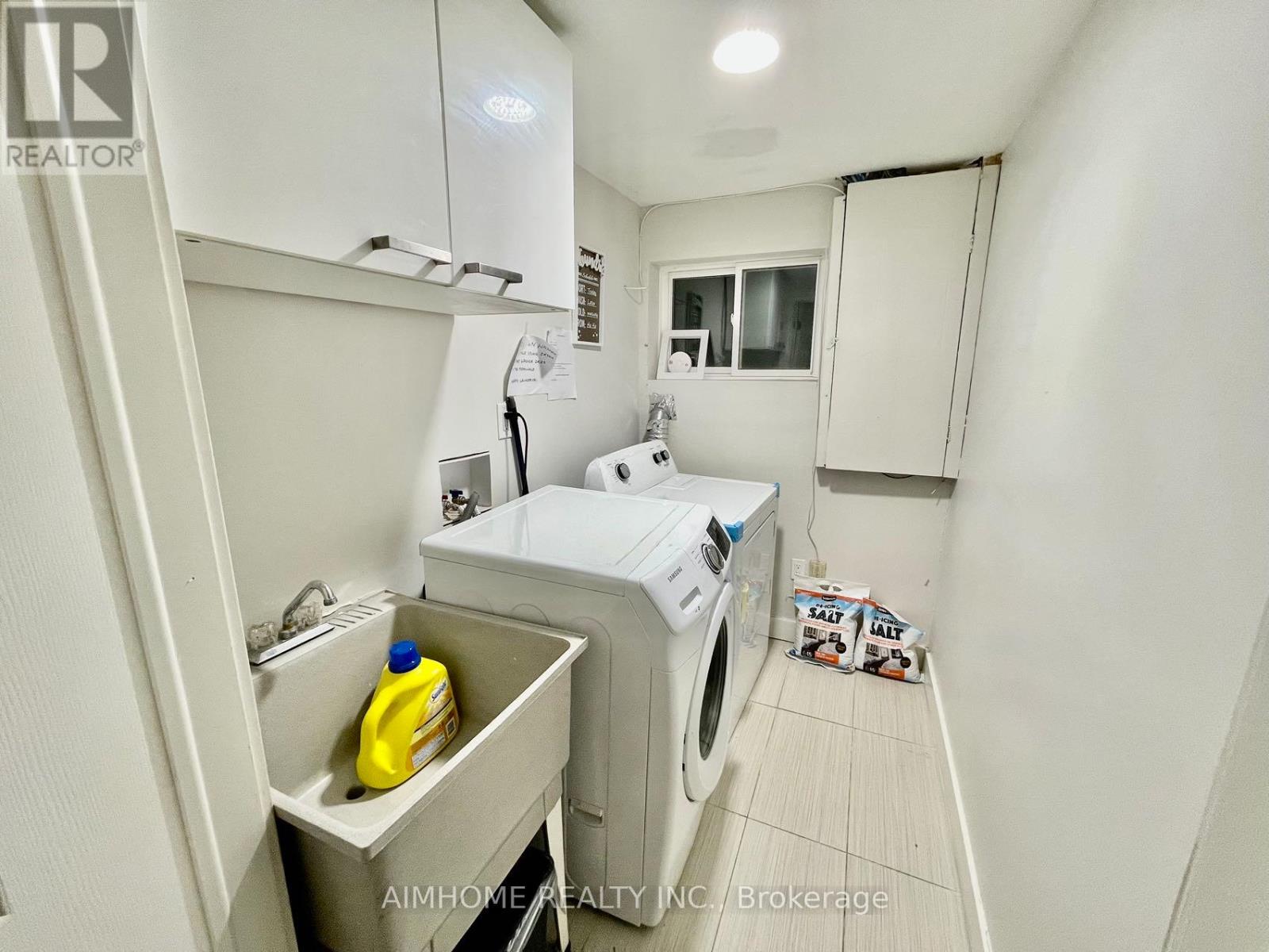 Lower - 4090 Woodington Drive, Mississauga, Ontario  L4Z 1K3 - Photo 8 - W12804984