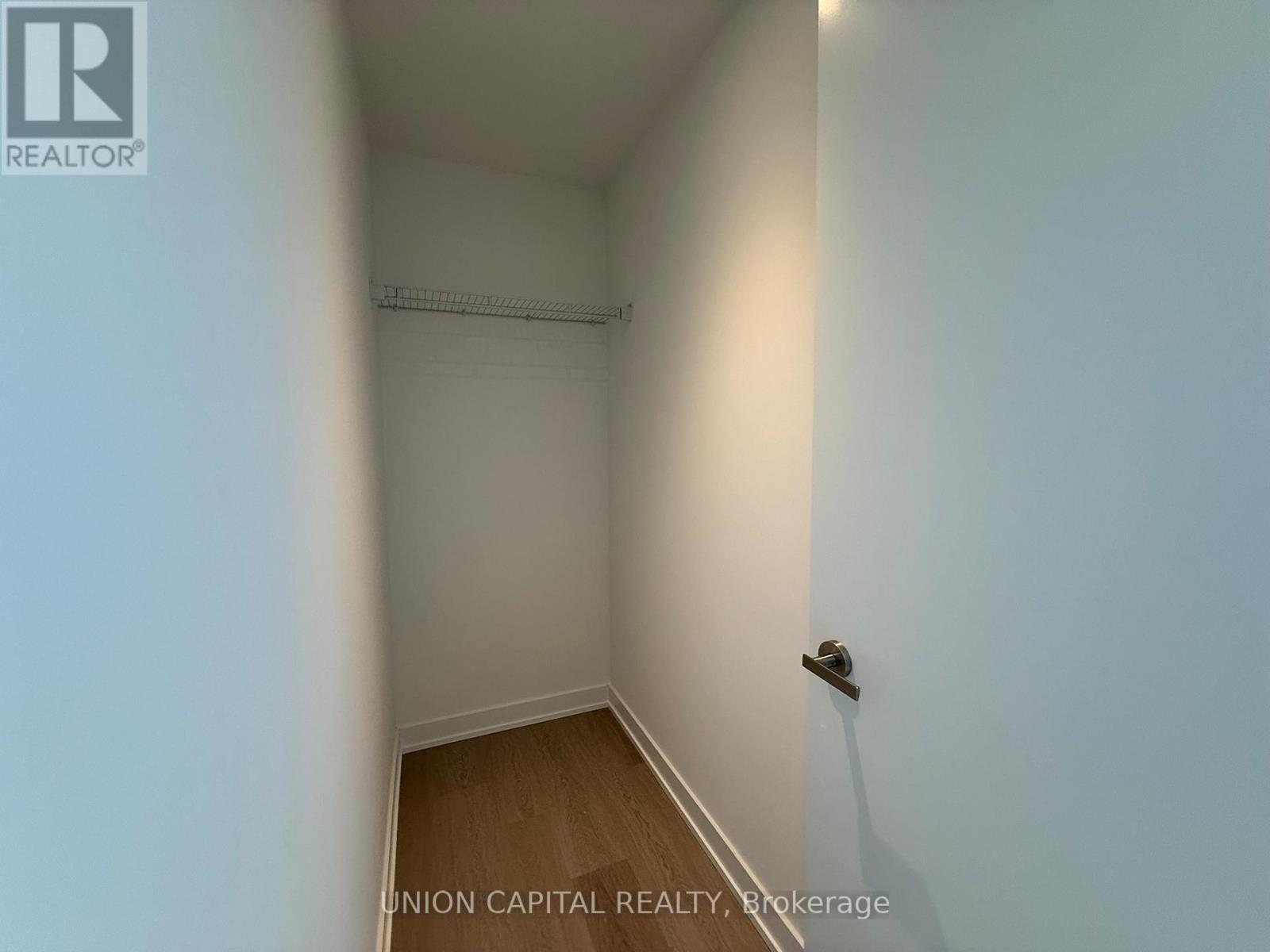 511 - 448 Burnhamthorpe Road W, Mississauga, Ontario  L5B 0R4 - Photo 21 - W12805040