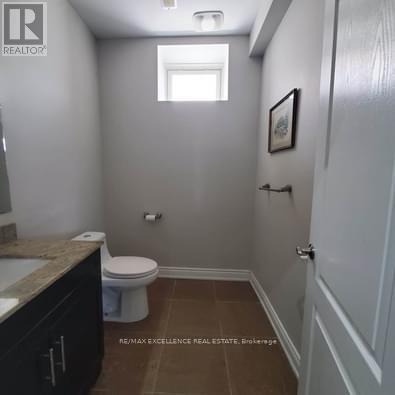 28 Midsummer Drive, Brampton, Ontario  L6P 3E5 - Photo 13 - W12805052