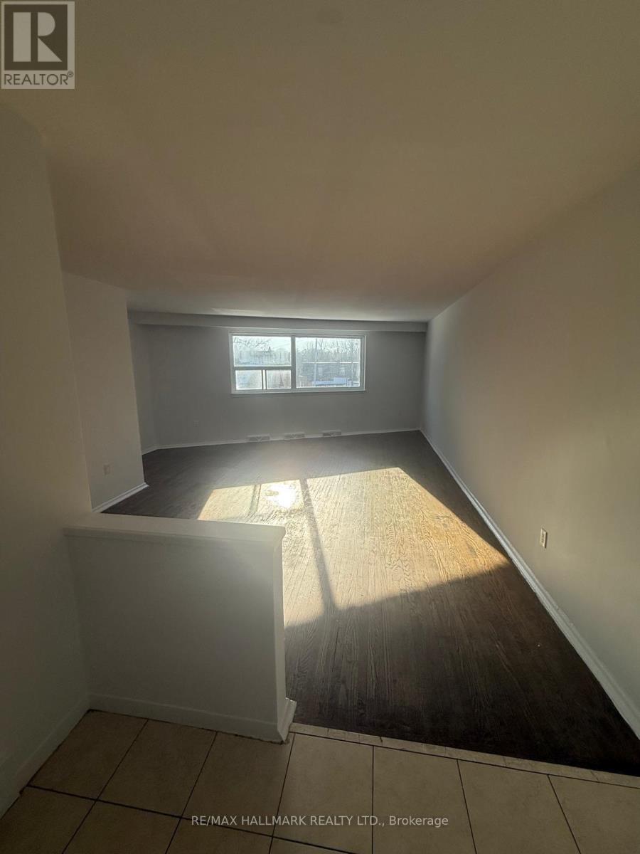 2153a Weston Road, Toronto, Ontario  M9N 1X8 - Photo 10 - W12805066